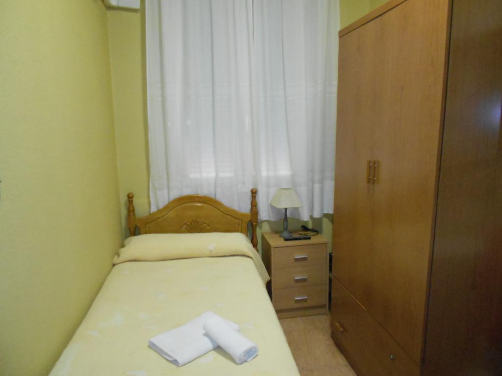 Hostal Internacional Madrid Dış mekan fotoğraf