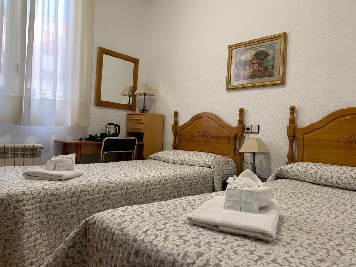 Hostal Internacional Madrid Dış mekan fotoğraf